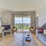 Sol Com Terraco E Jacuzzi Privado アパート クアルテイラ