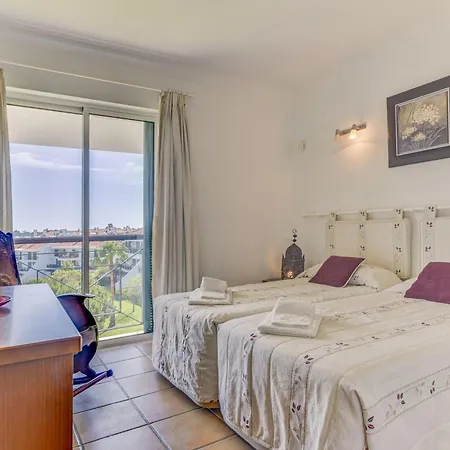 Sol Com Terraco E Jacuzzi Privad Quarteira