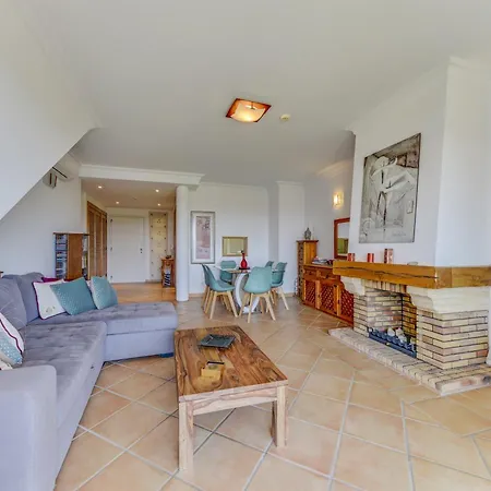 Sol Com Terraco E Jacuzzi Privad * Quarteira