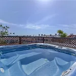 Sol Com Terraço E Jacuzzi Privad Quarteira
